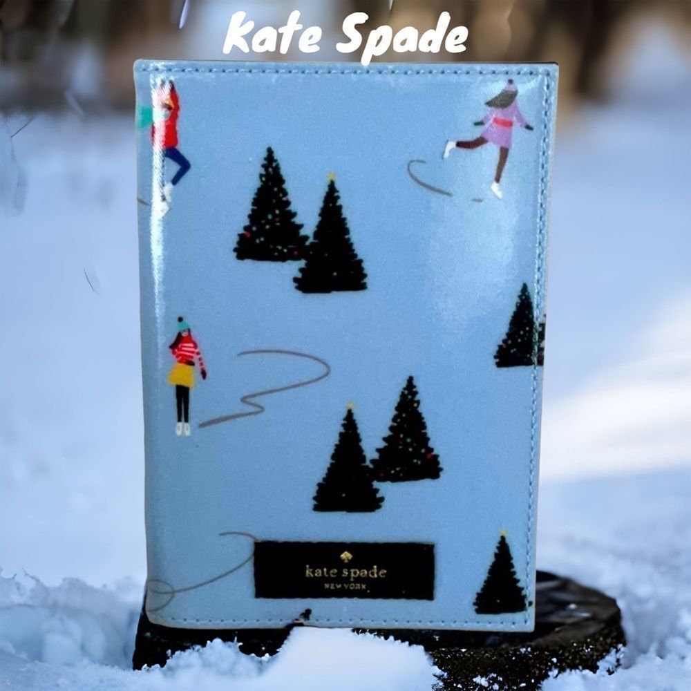 KATE SPADE NWT PASSPORT HOLDER DAYCATION SKATERS WITH CHRISTMAS TREES - Picture 2 of 10